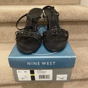 Nine West Black embellishment sandals size 6.5
